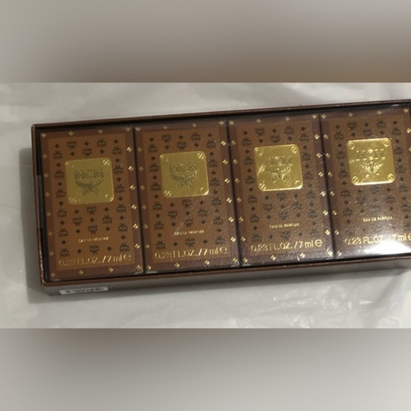 MCM Miniatures collection 4pack eau de parfum boxed set .23oz/7ml each new - Picture 3 of 17